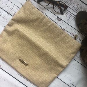 Steve Madden | Cream Clutch